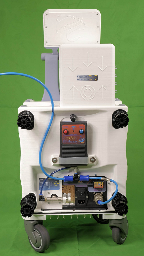 3D打印医疗设备外壳样板,重新定义产品设计生产方式(图1) A Successful Case of 3D Printing Cover for Medical Equipment.png