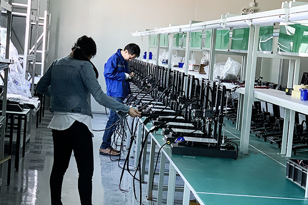 华体会让中国3D打印机名扬全球(图2) 华体会让中国3D打印机名扬全球(图2)